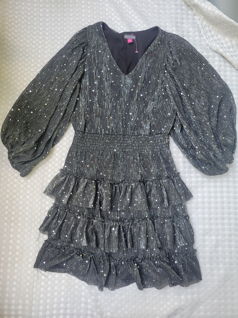 Vince Camuto Black Top with Pink Size Tag